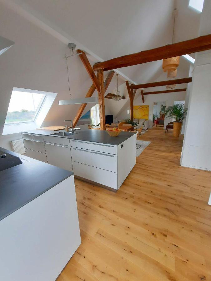 Luxurioeses Loft Mit Schoenem Blick Tremsbüttel Exteriér fotografie