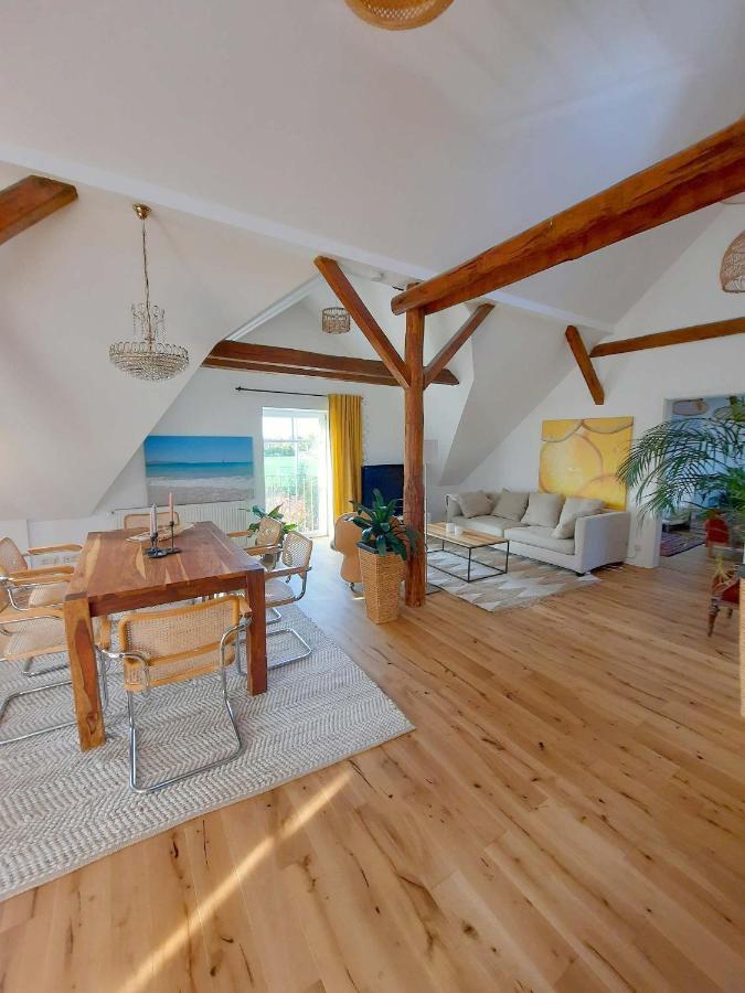 Luxurioeses Loft Mit Schoenem Blick Tremsbüttel Exteriér fotografie